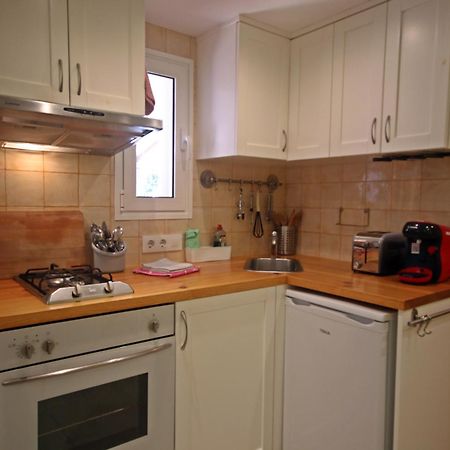 Wunderschoenes Kleines Apartment Fuer 2 Personen Mit Idylischen Blick Ins Gruene カラ・ガルダナ エクステリア 写真