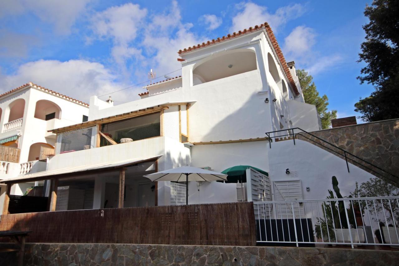 Wunderschoenes Kleines Apartment Fuer 2 Personen Mit Idylischen Blick Ins Gruene カラ・ガルダナ エクステリア 写真