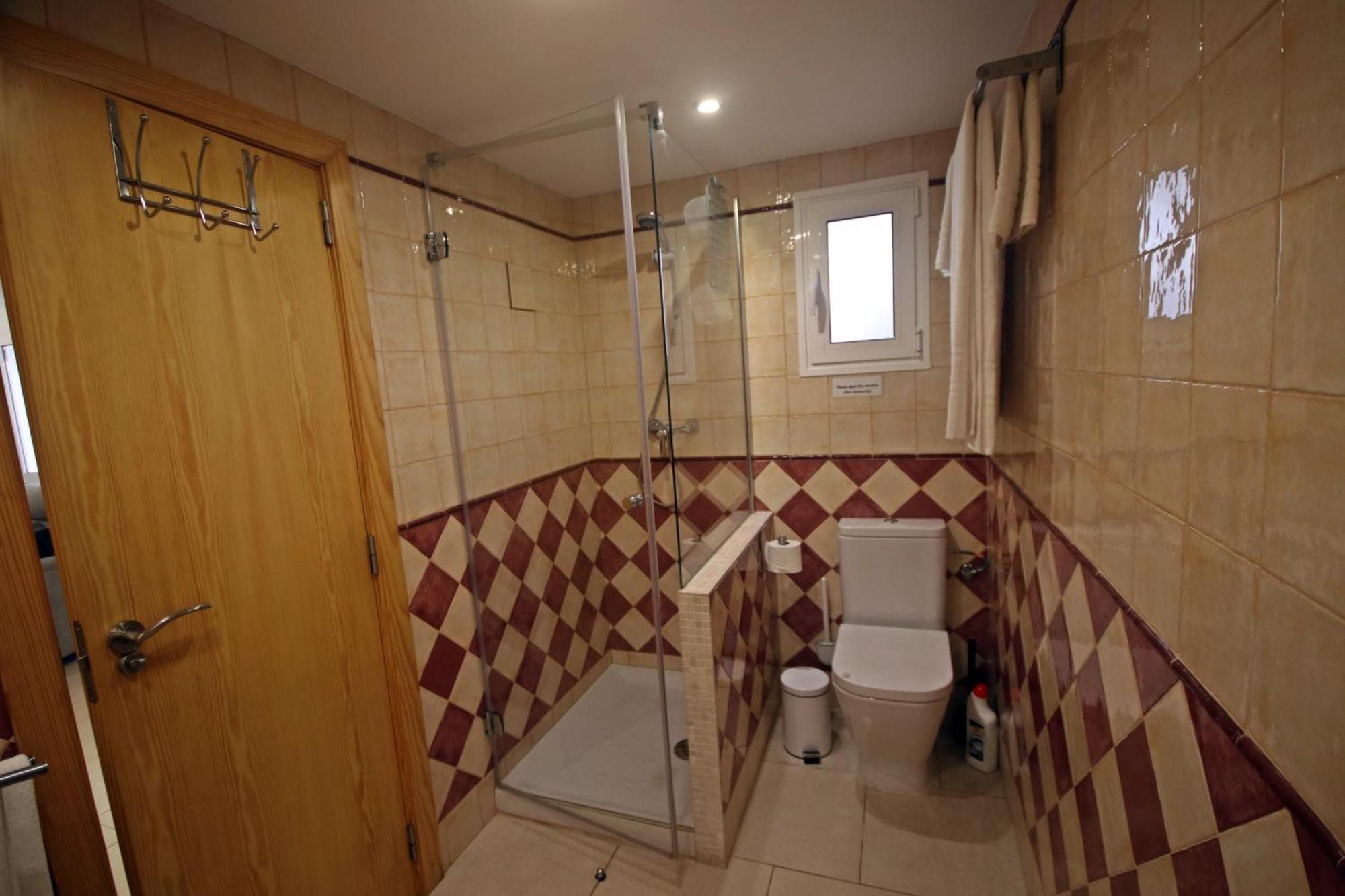 Wunderschoenes Kleines Apartment Fuer 2 Personen Mit Idylischen Blick Ins Gruene カラ・ガルダナ エクステリア 写真