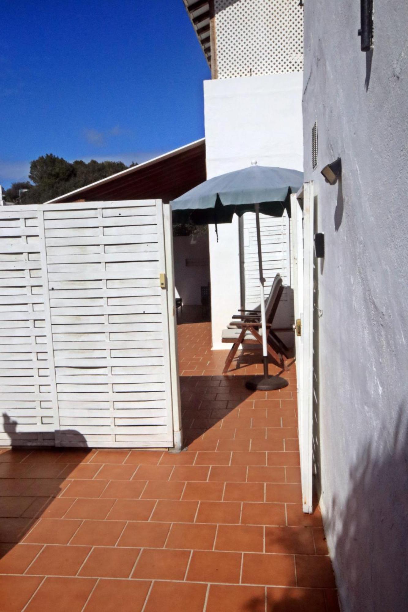 Wunderschoenes Kleines Apartment Fuer 2 Personen Mit Idylischen Blick Ins Gruene カラ・ガルダナ エクステリア 写真