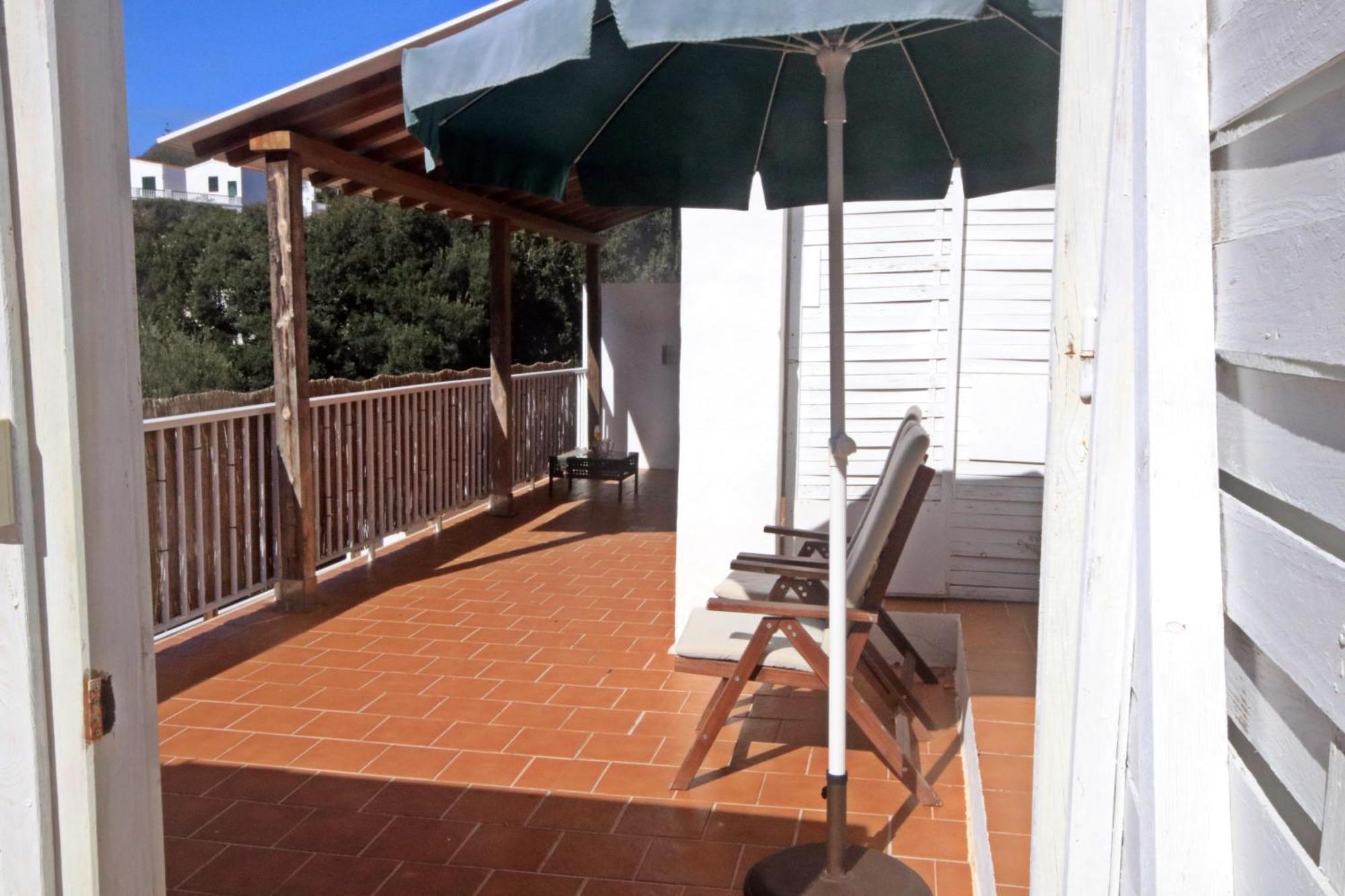 Wunderschoenes Kleines Apartment Fuer 2 Personen Mit Idylischen Blick Ins Gruene カラ・ガルダナ エクステリア 写真